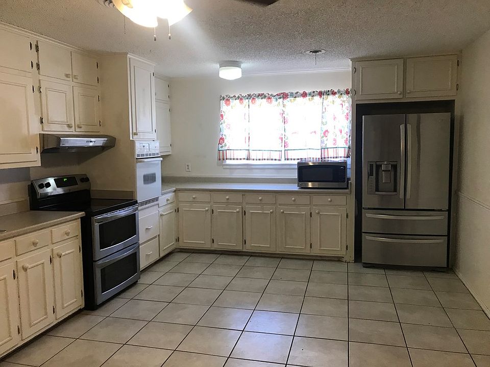 3107 Bonham Ave, Odessa, TX 79762 Zillow