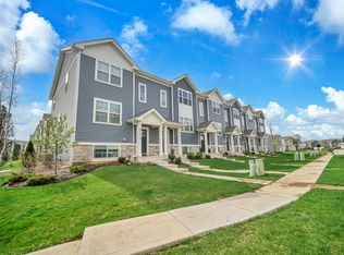 2151 Sassafras Way #B, Wonder Lake, IL 60097