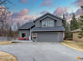 12906 Tara Ln, Anchorage, AK 99519