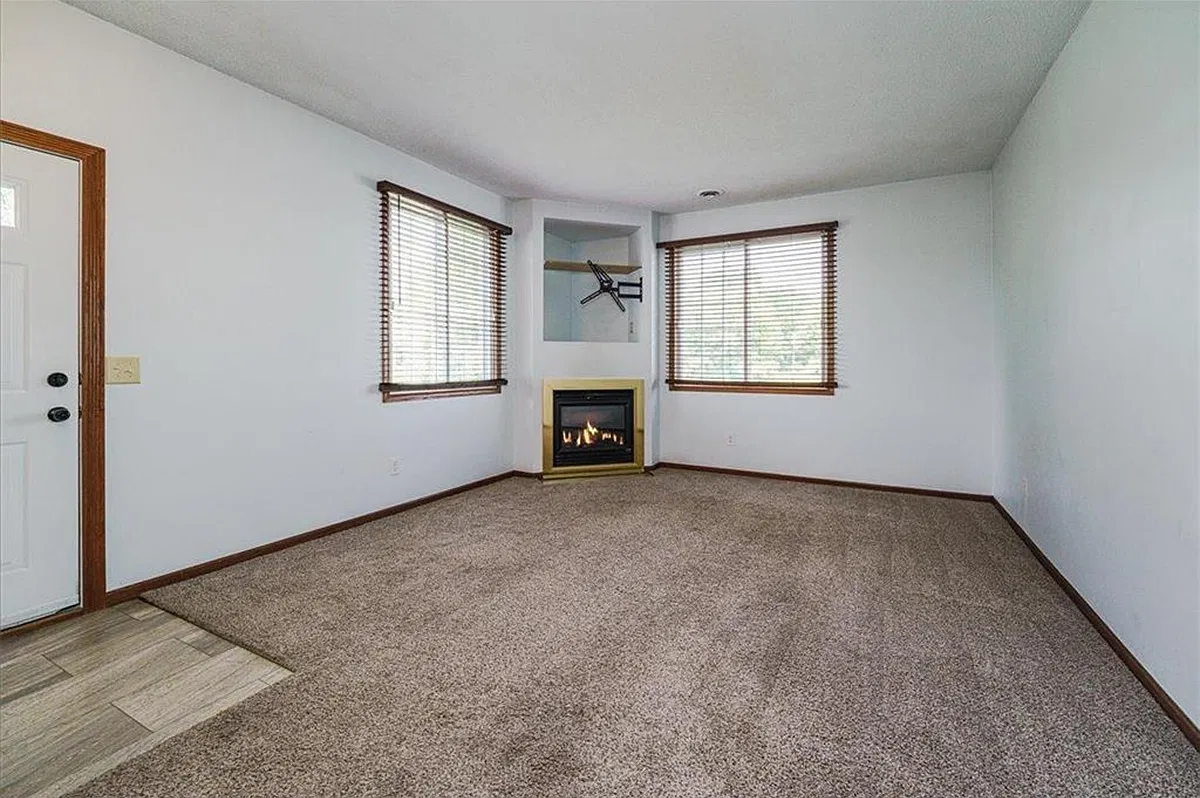 2 bed, 1.5 bath, 1597 sqft, $2,195 — Photo 4