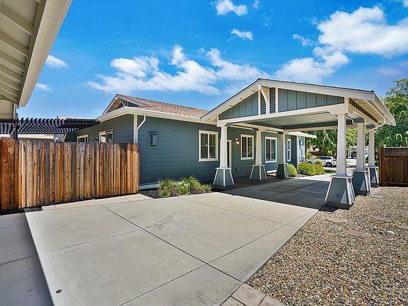 5th image of 244 Sonia Way