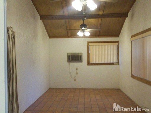 4th image of 2750 Montego Bay Blvd