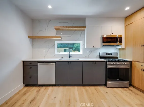 6201 La Mirada #8, Los Angeles, CA 90038