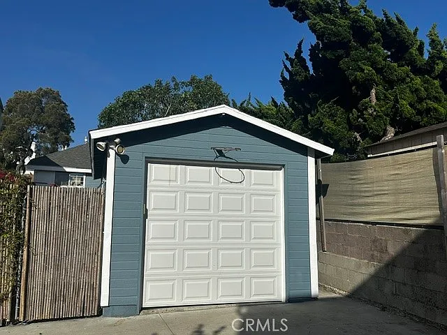 131 N Pacific Coast Hwy — Photo 3