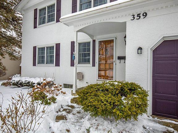 2nd image of 359 Oak Hill Dr