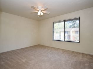 2300 SW 43rd St APT C3, Gainesville, FL 32607