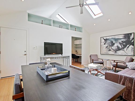 4th image of 8264 Fountain Ave