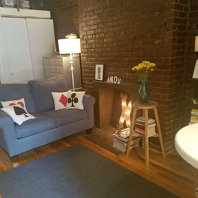 Rented by Chartwell Manhattan Realty | media 4