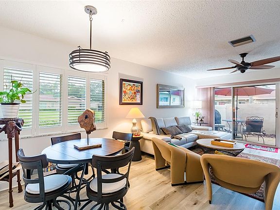 5th image of 2492 Laurelwood Dr APT F