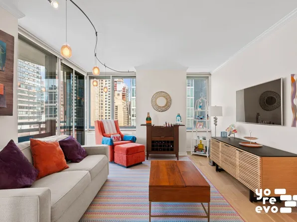 300 East 85th Street 1004 image 2 of 13