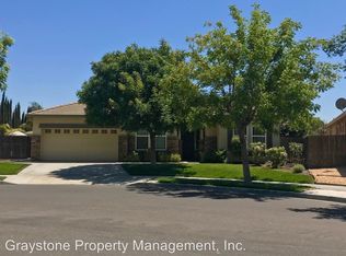 2093 Maximillian Ct, Los Banos, CA