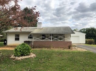 616 Lynda Rd, Phillipsburg, NJ 08865