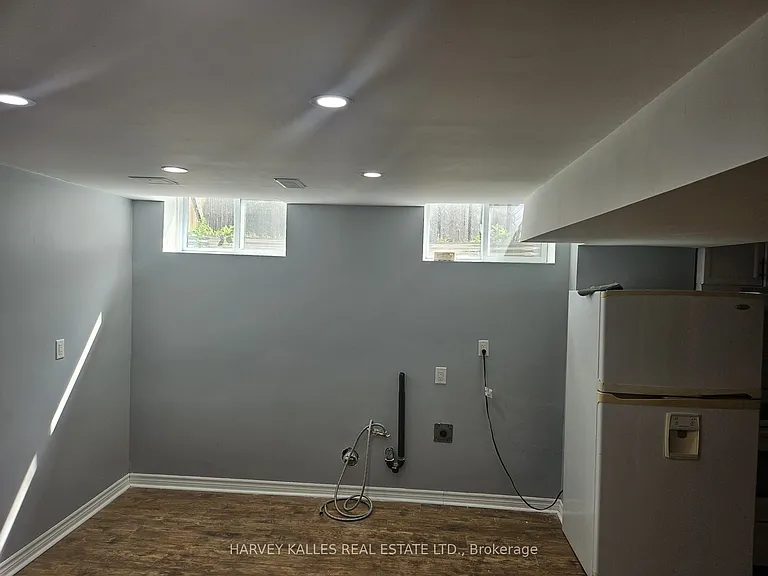 72 Willowbrook Dr #BASEMENT — Photo 7