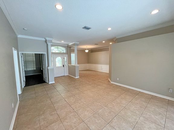 3rd image of 10308 Carroll Cove Pl