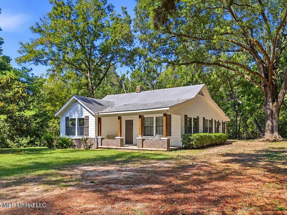 1st image of 693 Myrleville Rd