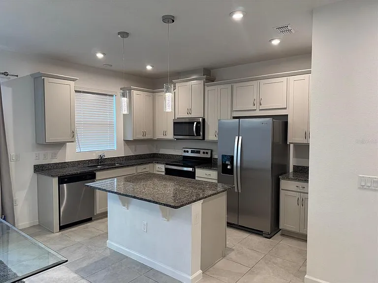 1183 Boardwalk Pl — Photo 6