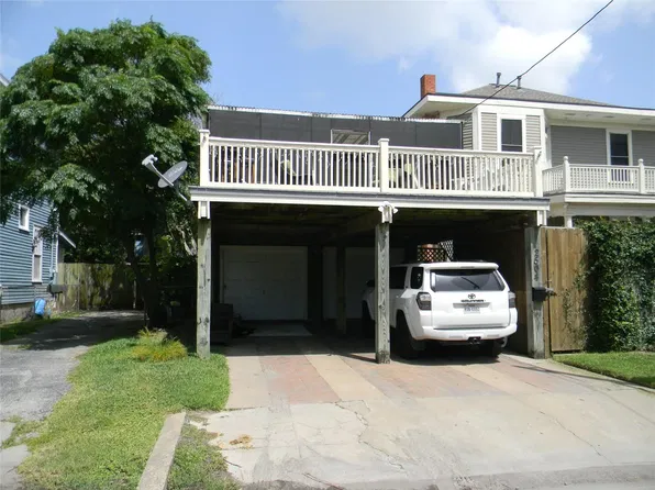 2504 Avenue P 1/2, Galveston, TX 77550