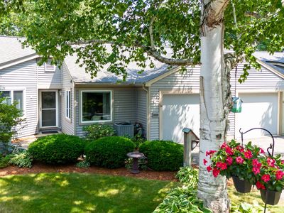 34 Walden Pond Drive, Nashua, NH, 03064