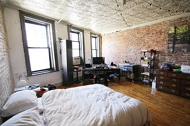 Rented by Nolita Group