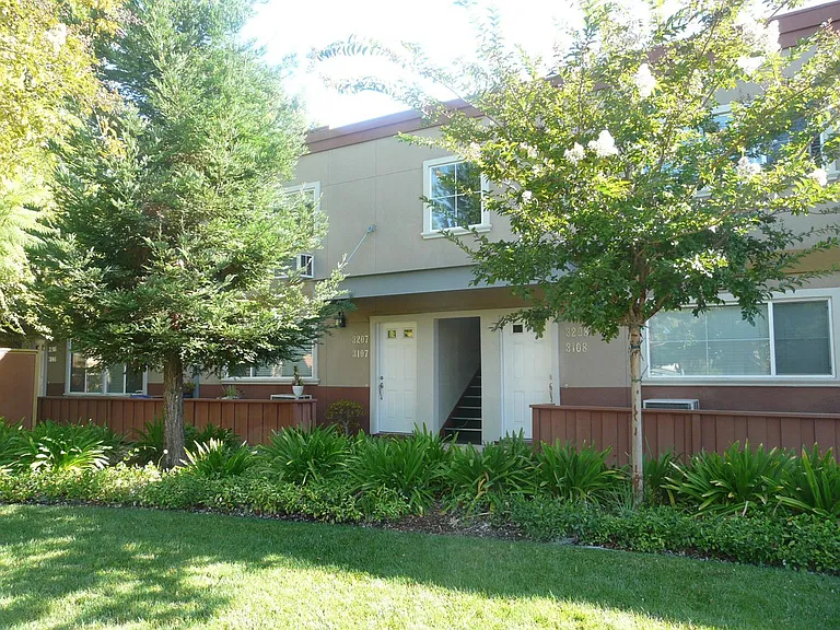 2601 Cortez Dr #3207 — Photo 1