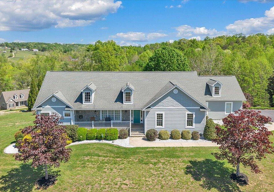 1st image of 47 Camellia Pl