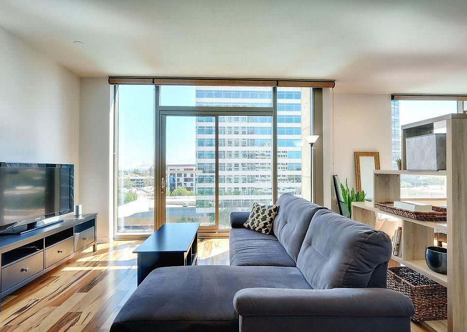 1st image of 38 N Almaden Blvd Unit 902