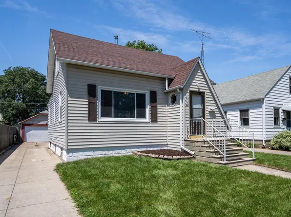 6824 34th AVENUE, Kenosha, WI 53142