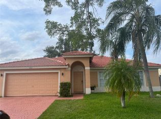 5201 NW 22nd Ct, Lauderhill, FL 33313