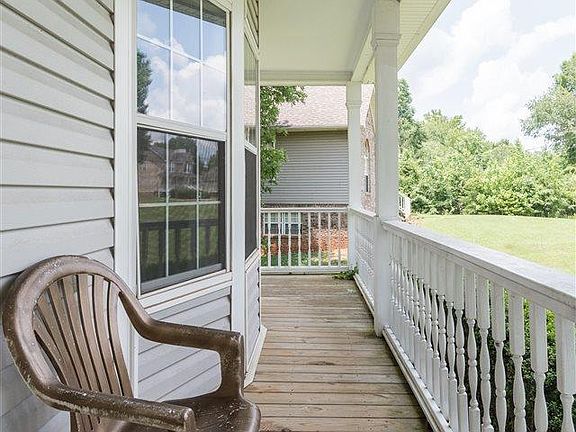 4th image of 637 Brandy Dr