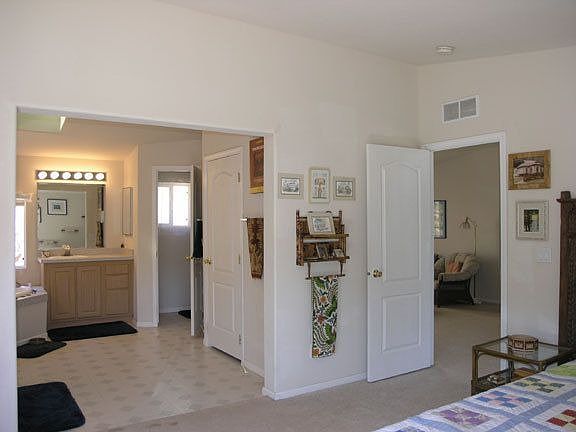4th image of 23287 Saint Helena Dr