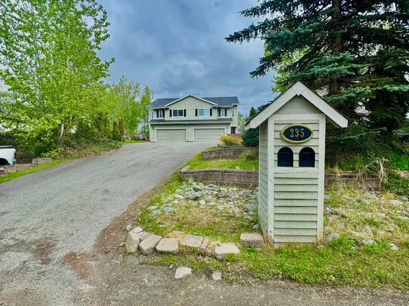 235 Alaska Pl #A, Anchorage, AK 99504