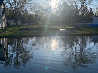 10576 Runyan Lake Ct, Fenton, MI 48430