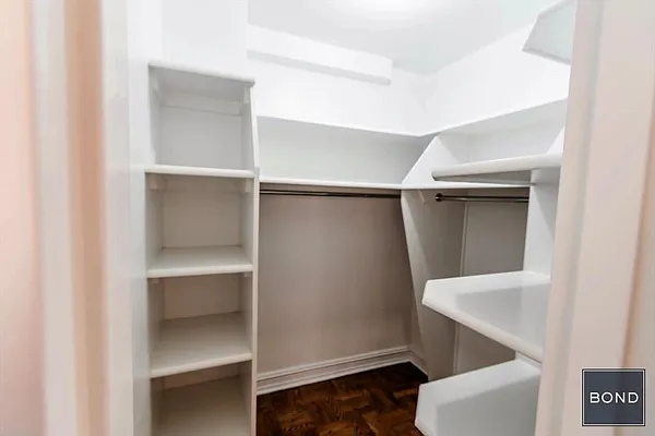 Rented by Bond New York | media 16