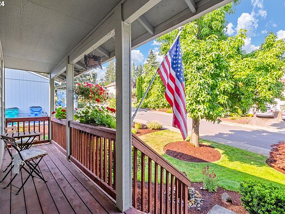 4th image of 1205 NE 94th Pl