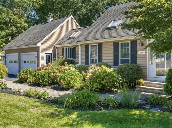 116 Kathleen Dr, Plymouth, MA 02360