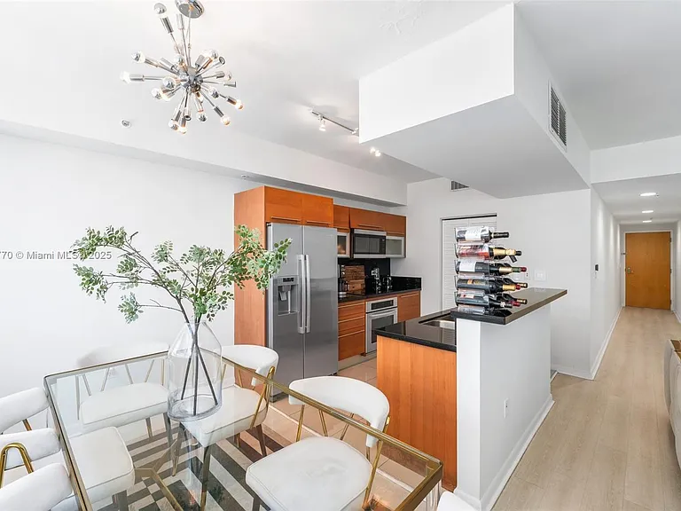 244 Biscayne Blvd #1808 — Photo 8