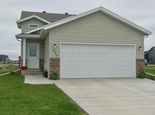 1024 44th Ave S, Moorhead, MN 56560