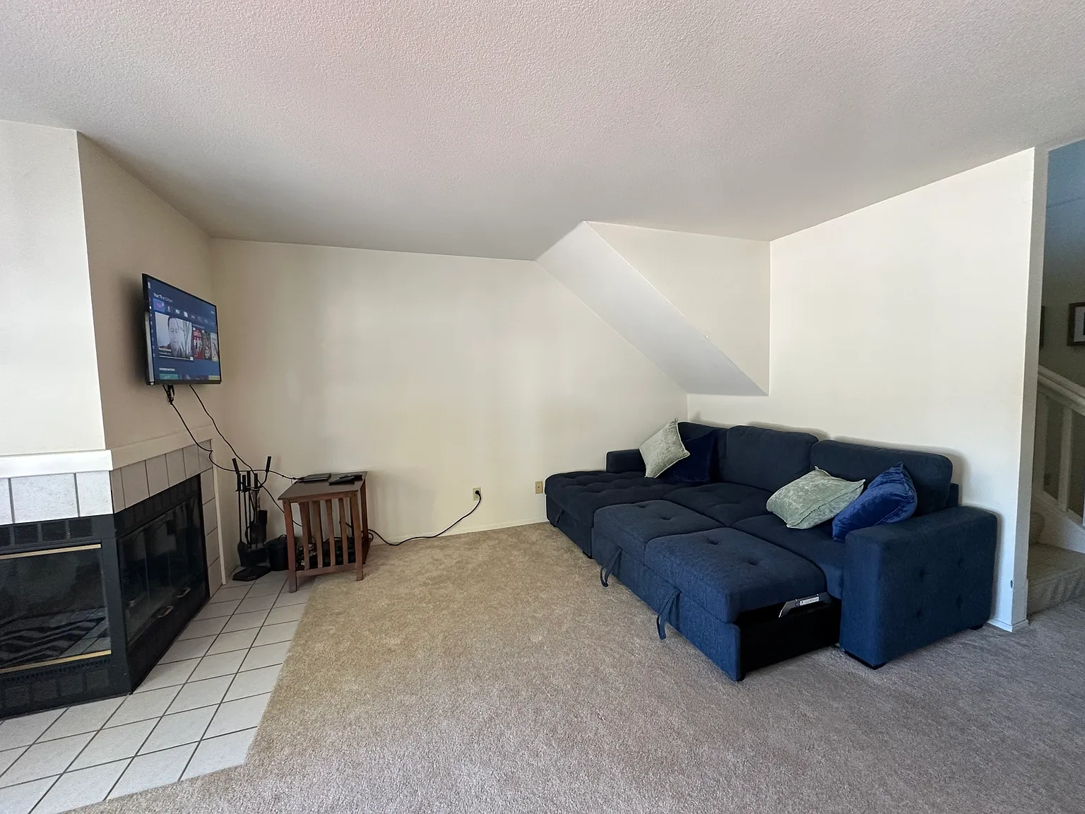 1 bed, 915 sqft, $2,800 — Photo 2