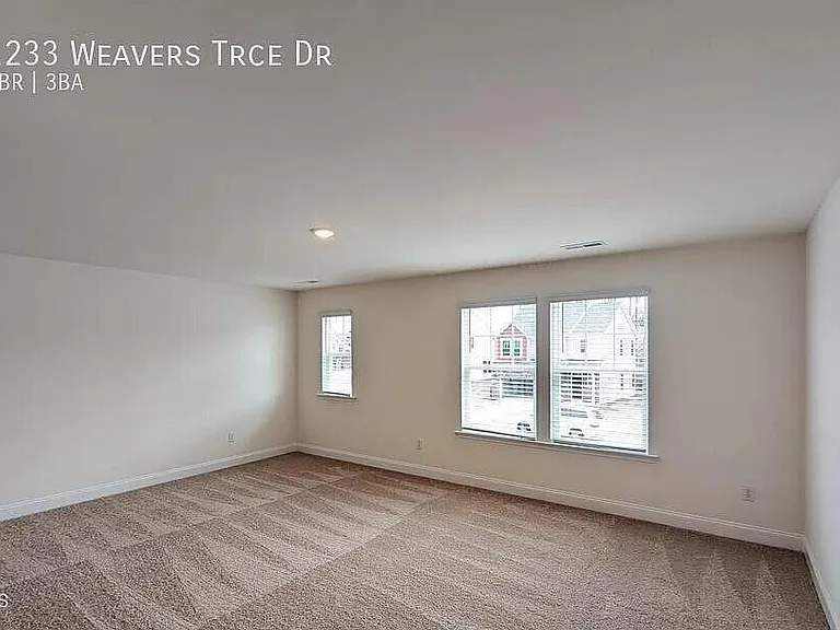 1233 Weavers Trace Dr — Photo 12
