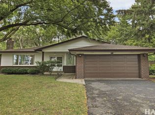 1511 Sequoia Trl, Glenview, IL 60025