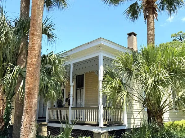 808 Dauphin St #C, Mobile, AL 36602