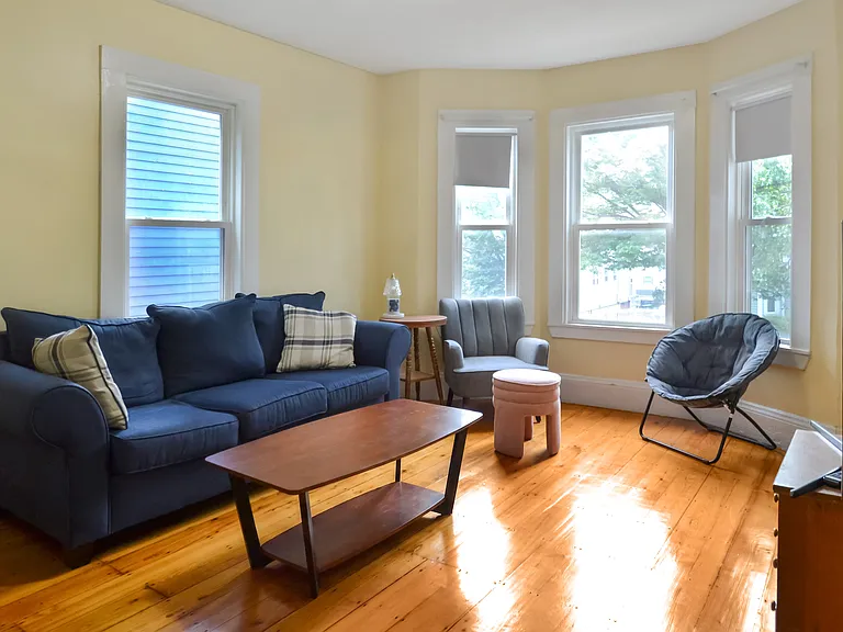 3270 Washington St #A — Photo 2