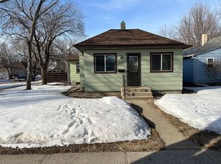 220 W 10th Ave, Mitchell, SD 57301