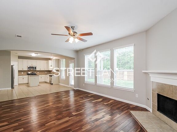 4th image of 2001 Duce Creek Dr