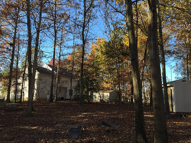 5633 Lake Sharon Dr — Photo 2