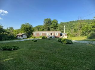 5190 Whipple Hollow Rd, Florence, VT 05744