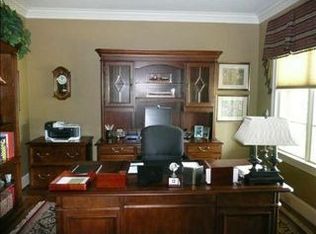 880 Osprey Ridge Rd, Winston Salem, NC 27106