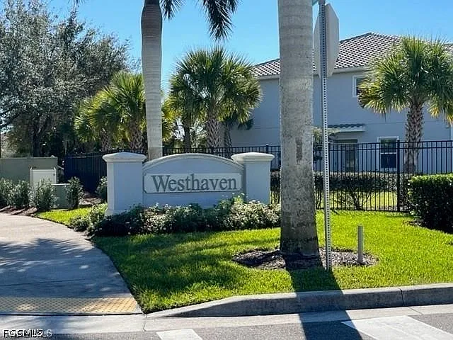 12062 Via Lighthouse Ln — Photo 31