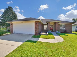 11905 Dover Village Dr W, Jacksonville, FL 32220
