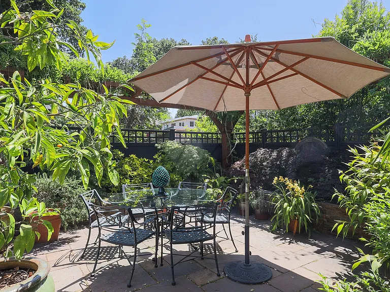 5866 Chabot Rd — Photo 14
